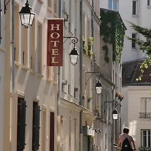 Du Roussillon Hotel